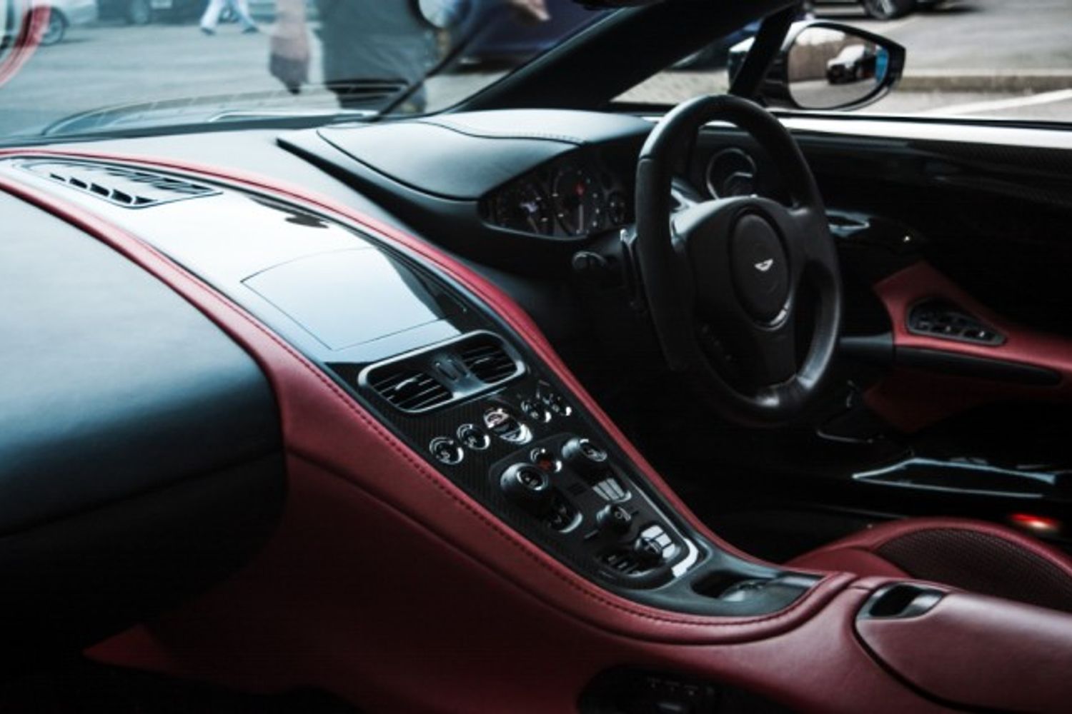 ASTON MARTIN One-77 One-77 - 7.3 Litre V12