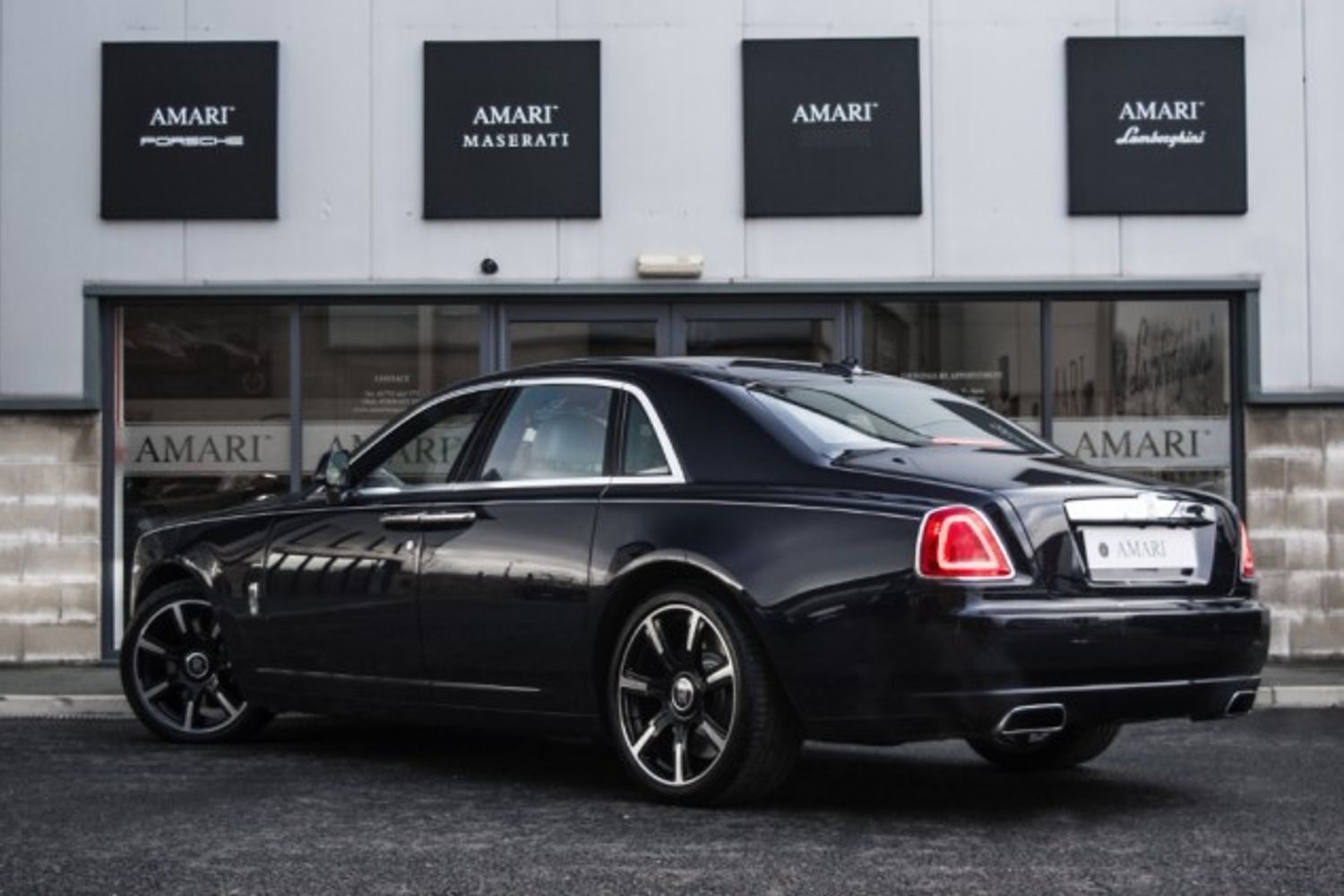 ROLLS-ROYCE GHOST SALOON 6.6 V12 SWB 4DR AUTOMATIC