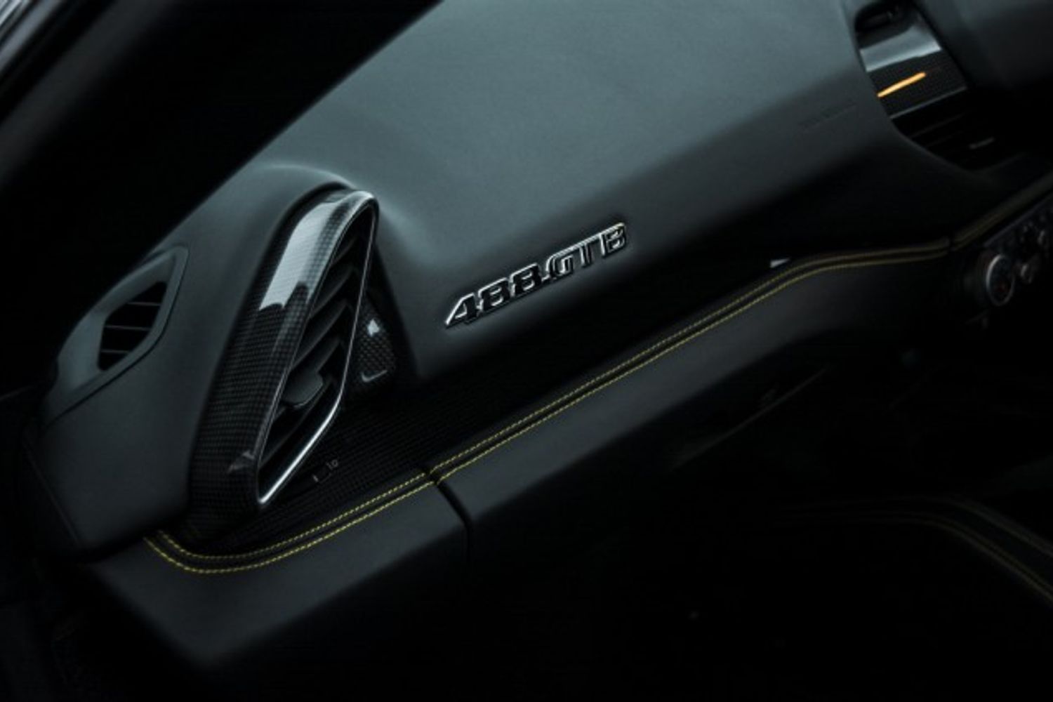 FERRARI 488 COUPE 3.9 GTB 2DR SEMI AUTOMATIC