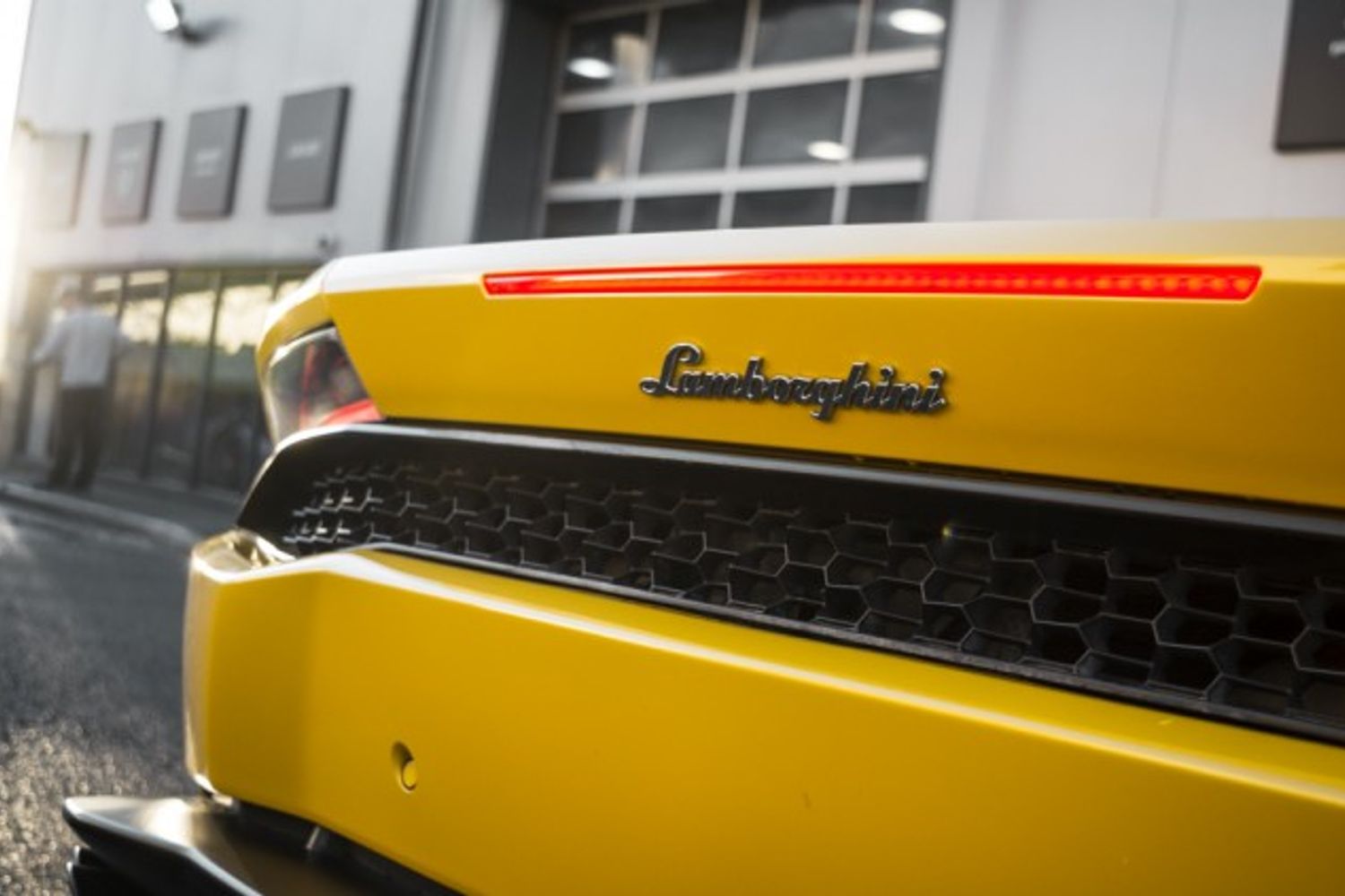 LAMBORGHINI HURACAN CONVERTIBLE 5.2 LP 610-4 SPYDER 2DR SEMI AUTOMATIC