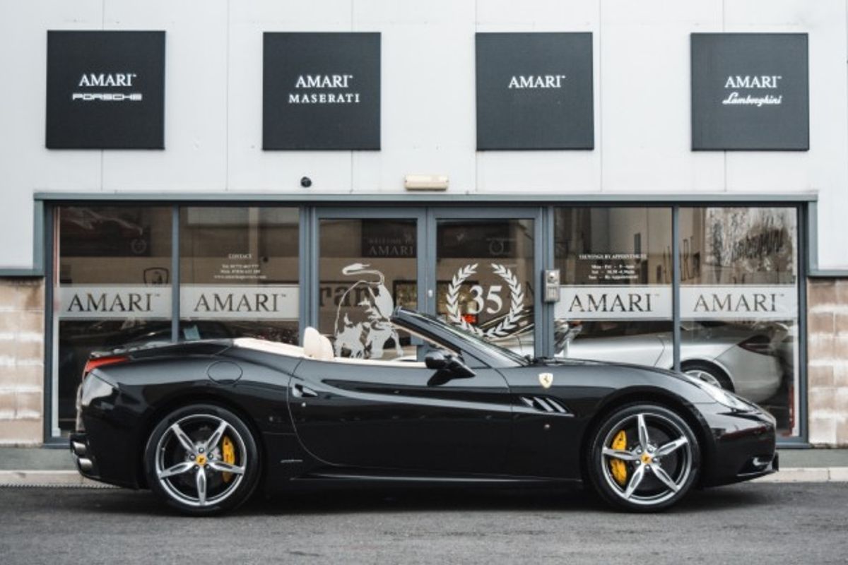 FERRARI CALIFORNIA CONVERTIBLE 4.3 2 PLUS 2 2DR SEMI AUTOMATIC