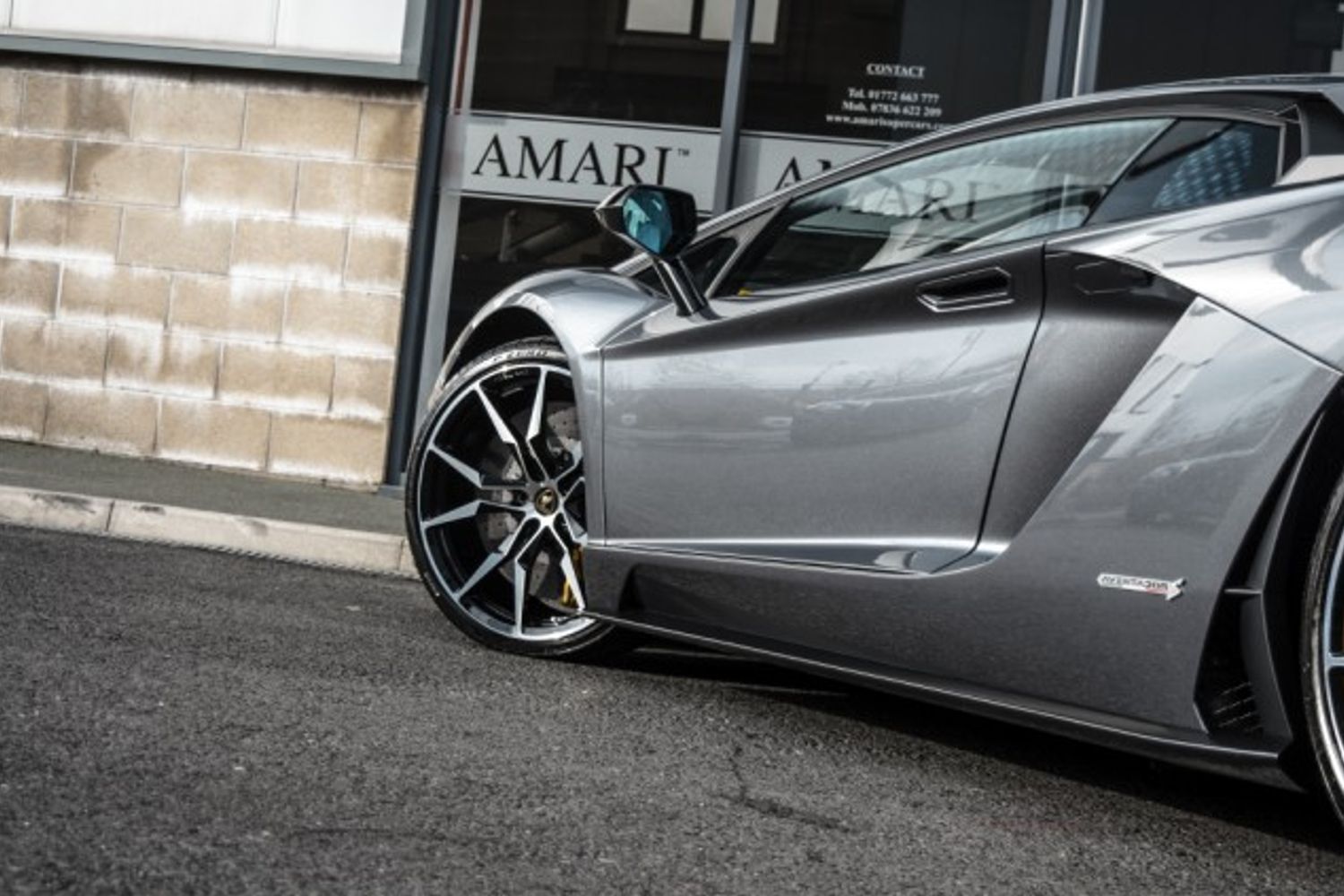 LAMBORGHINI AVENTADOR 6.5 LP 740-4 S 2DR SEMI AUTOMATIC