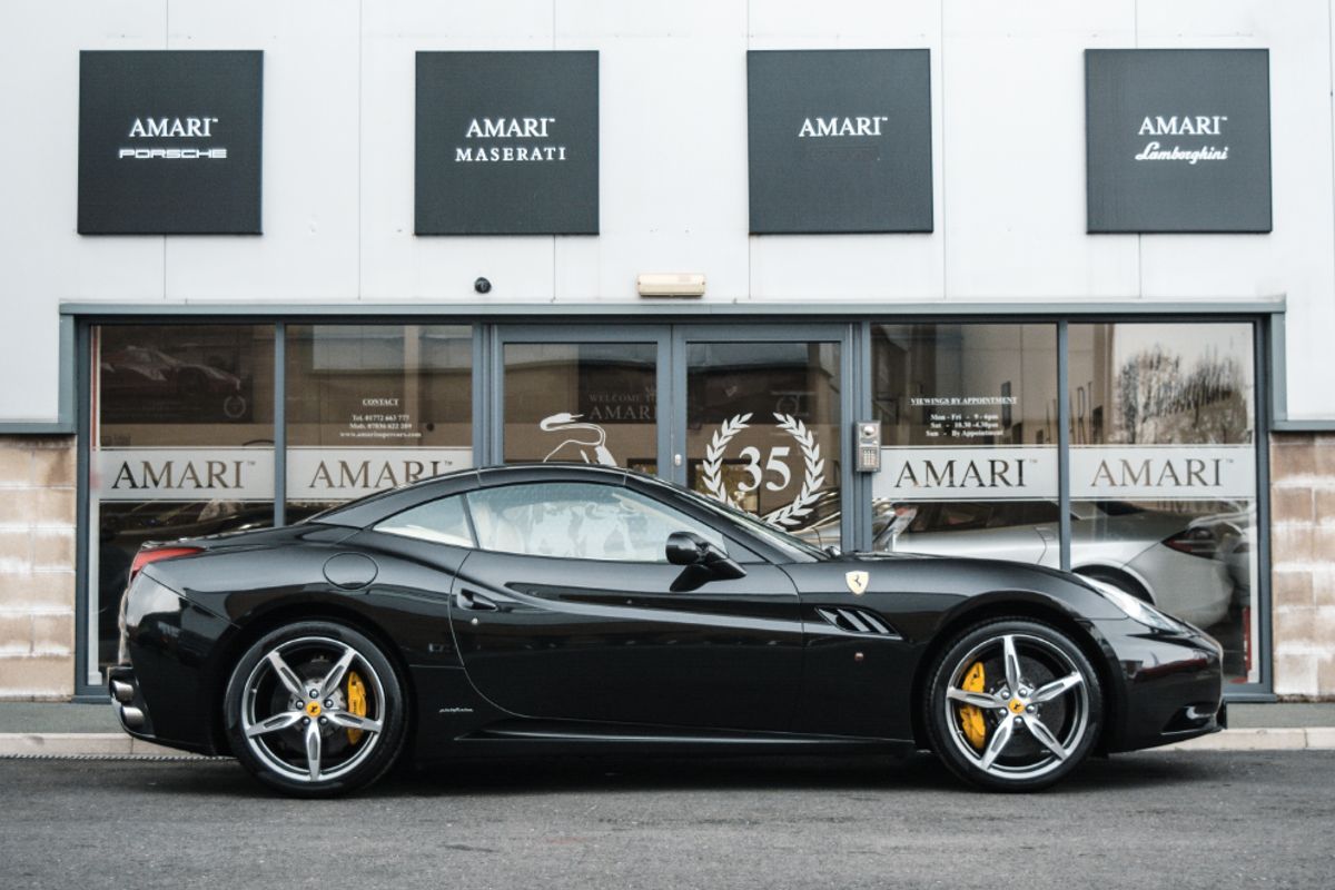 FERRARI CALIFORNIA CONVERTIBLE 4.3 2 PLUS 2 2DR SEMI AUTOMATIC