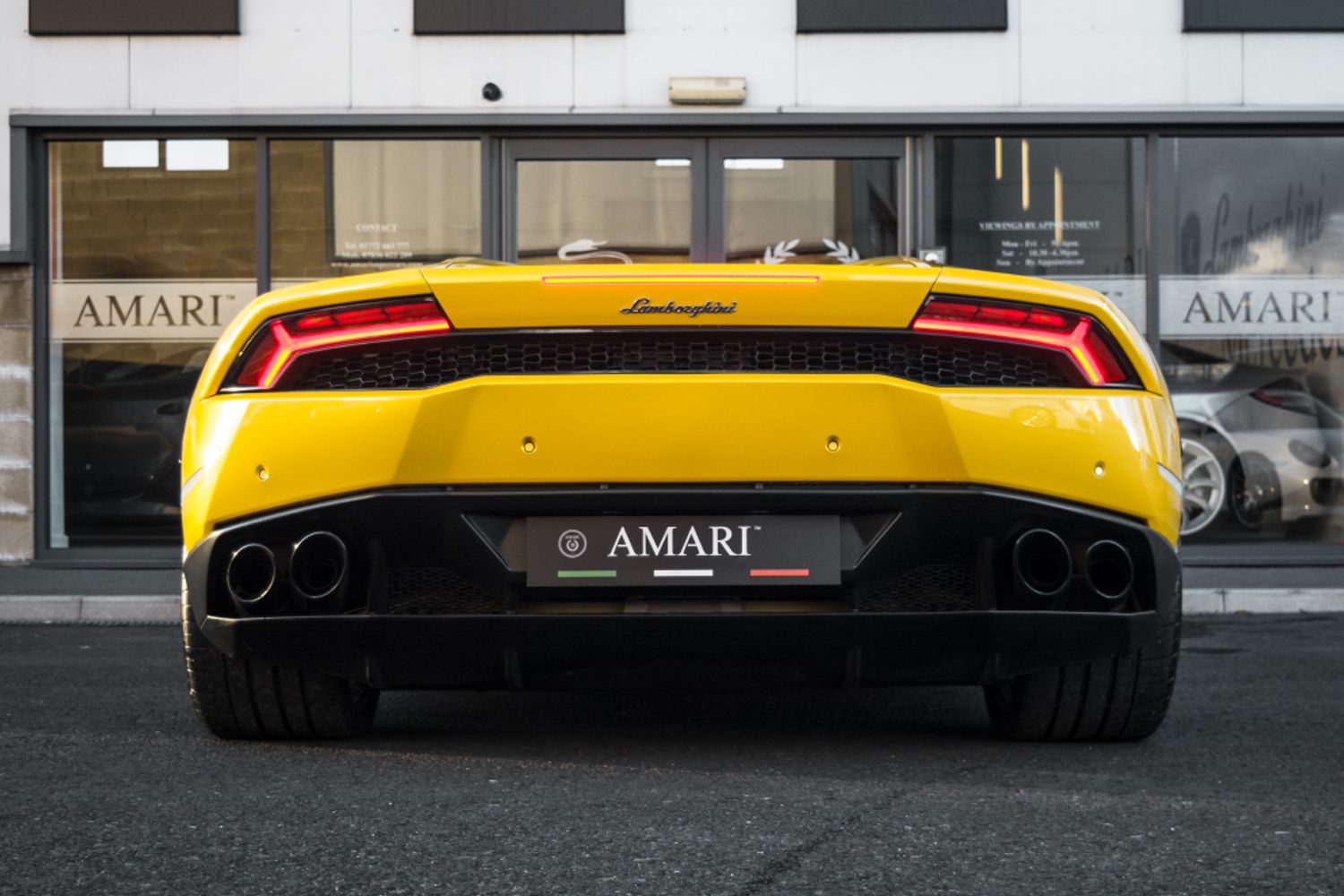 LAMBORGHINI HURACAN CONVERTIBLE 5.2 LP 610-4 SPYDER 2DR SEMI AUTOMATIC