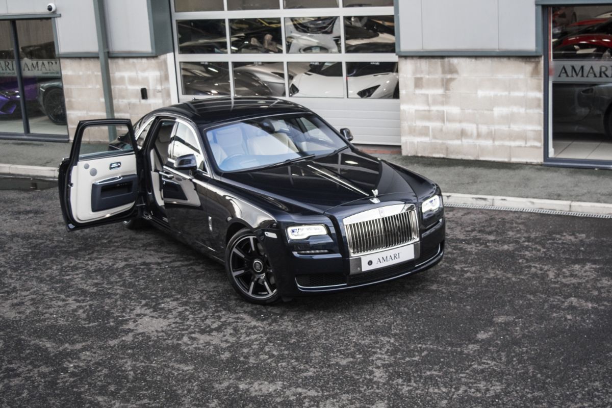 ROLLS-ROYCE GHOST SALOON 6.6 V12 SWB 4DR AUTOMATIC