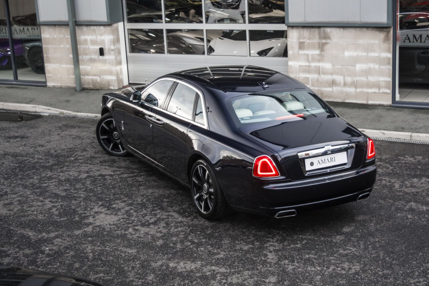 ROLLS-ROYCE GHOST SALOON 6.6 V12 SWB 4DR AUTOMATIC