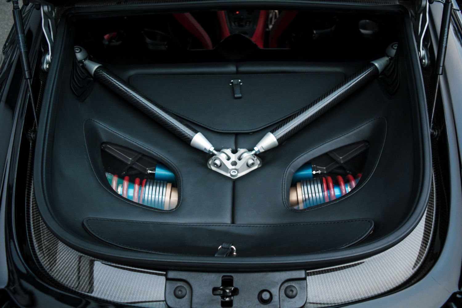 ASTON MARTIN One-77 One-77 - 7.3 Litre V12