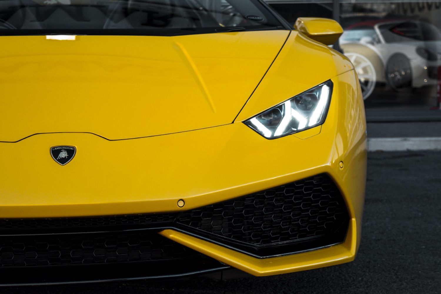 LAMBORGHINI HURACAN CONVERTIBLE 5.2 LP 610-4 SPYDER 2DR SEMI AUTOMATIC