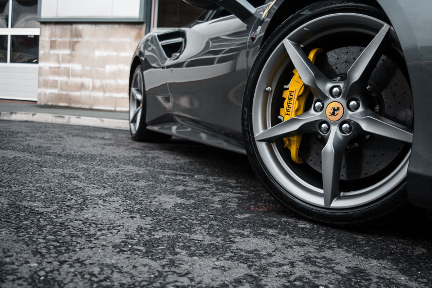 FERRARI 488 COUPE 3.9 GTB 2DR SEMI AUTOMATIC