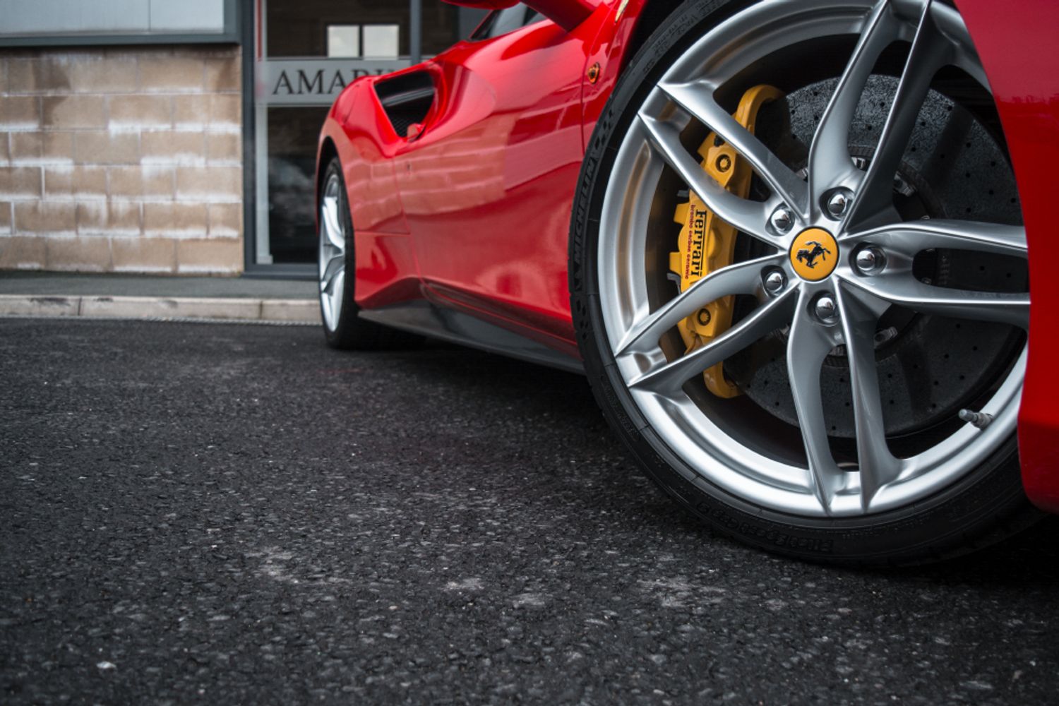 FERRARI 488 COUPE 3.9 GTB 2DR SEMI AUTOMATIC