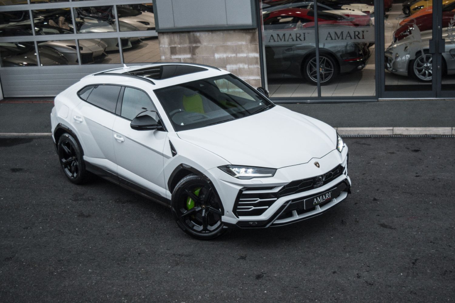 LAMBORGHINI URUS ESTATE 4.0 V8 5DR AUTOMATIC