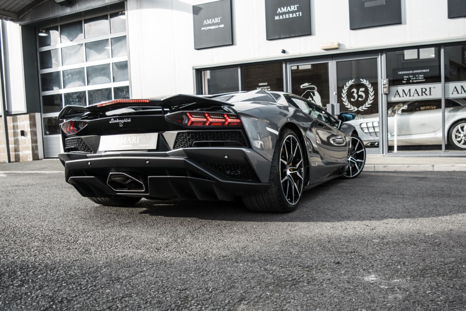 LAMBORGHINI AVENTADOR 6.5 LP 740-4 S 2DR SEMI AUTOMATIC