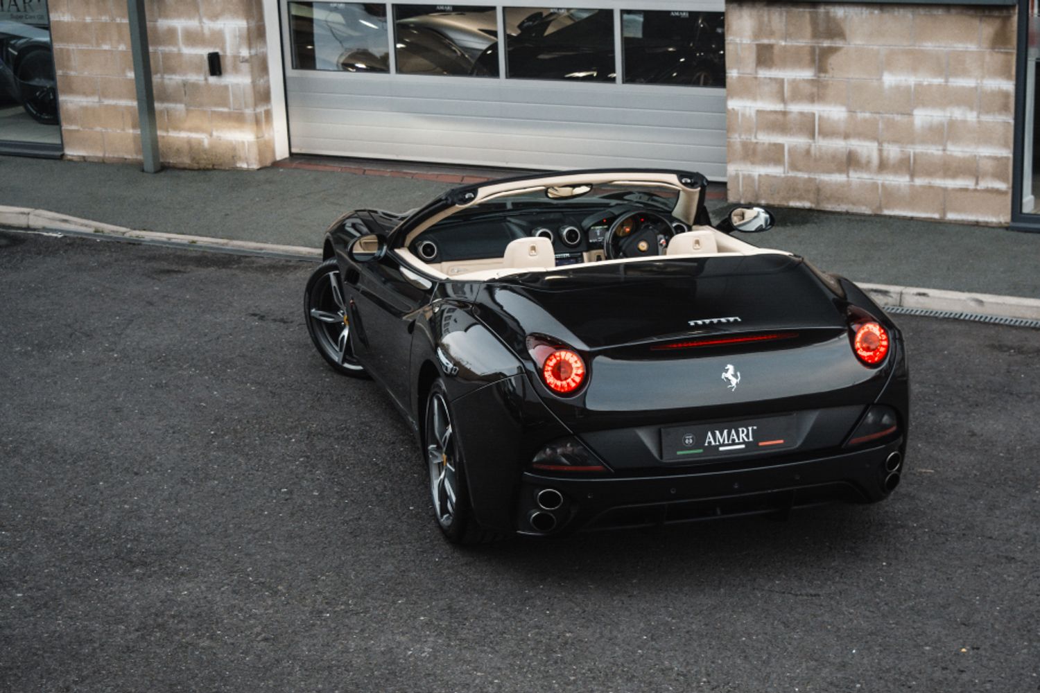 FERRARI CALIFORNIA CONVERTIBLE 4.3 2 PLUS 2 2DR SEMI AUTOMATIC