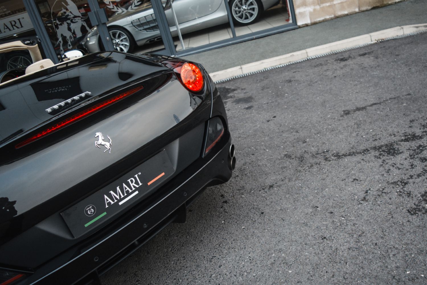 FERRARI CALIFORNIA CONVERTIBLE 4.3 2 PLUS 2 2DR SEMI AUTOMATIC