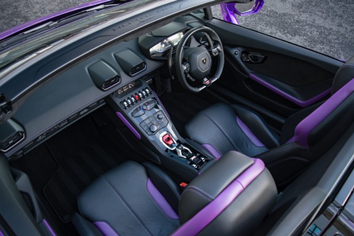 LAMBORGHINI HURACAN CONVERTIBLE 5.2 LP 610-4 SPYDER 2DR SEMI AUTOMATIC