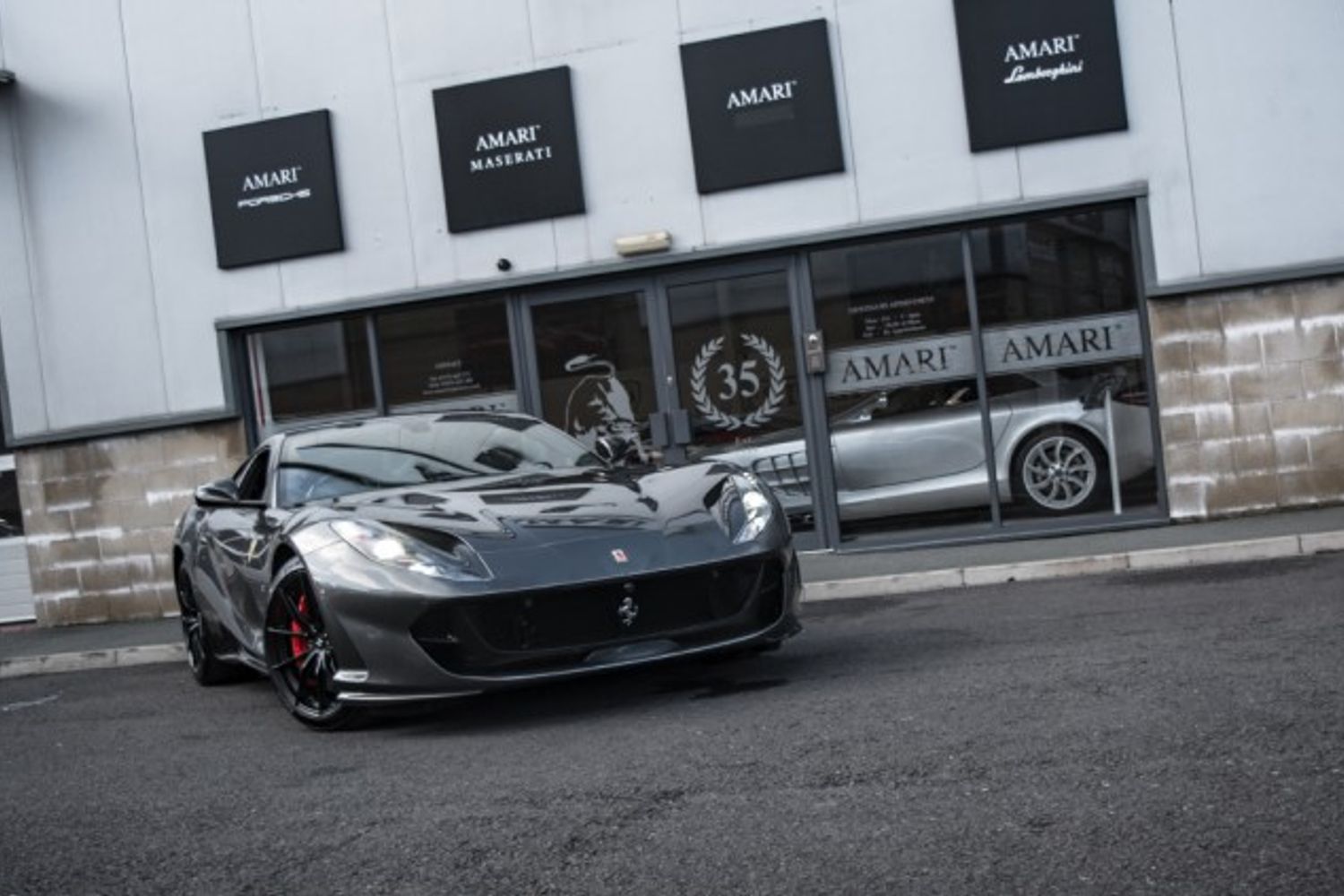 FERRARI 812 SUPERFAST COUPE 6.5 BCE 2DR SEMI AUTOMATIC
