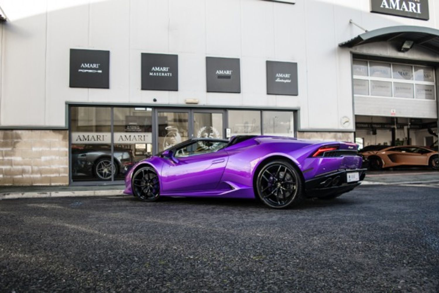 LAMBORGHINI HURACAN CONVERTIBLE 5.2 LP 610-4 SPYDER 2DR SEMI AUTOMATIC