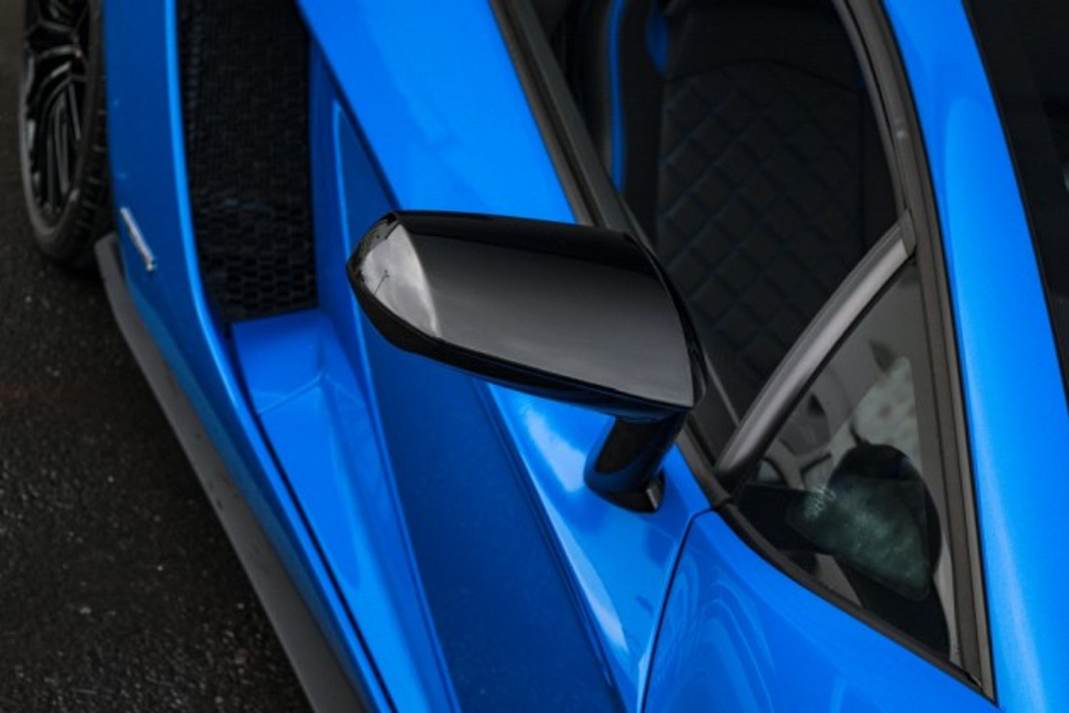 LAMBORGHINI AVENTADOR COUPE 6.5 LP 740-4 S 2DR SEMI AUTOMATIC