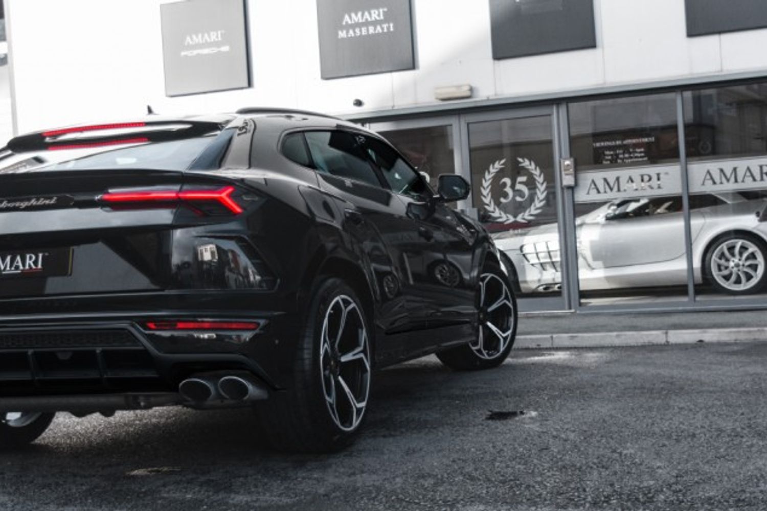 LAMBORGHINI URUS ESTATE 4.0 V8 5DR AUTOMATIC