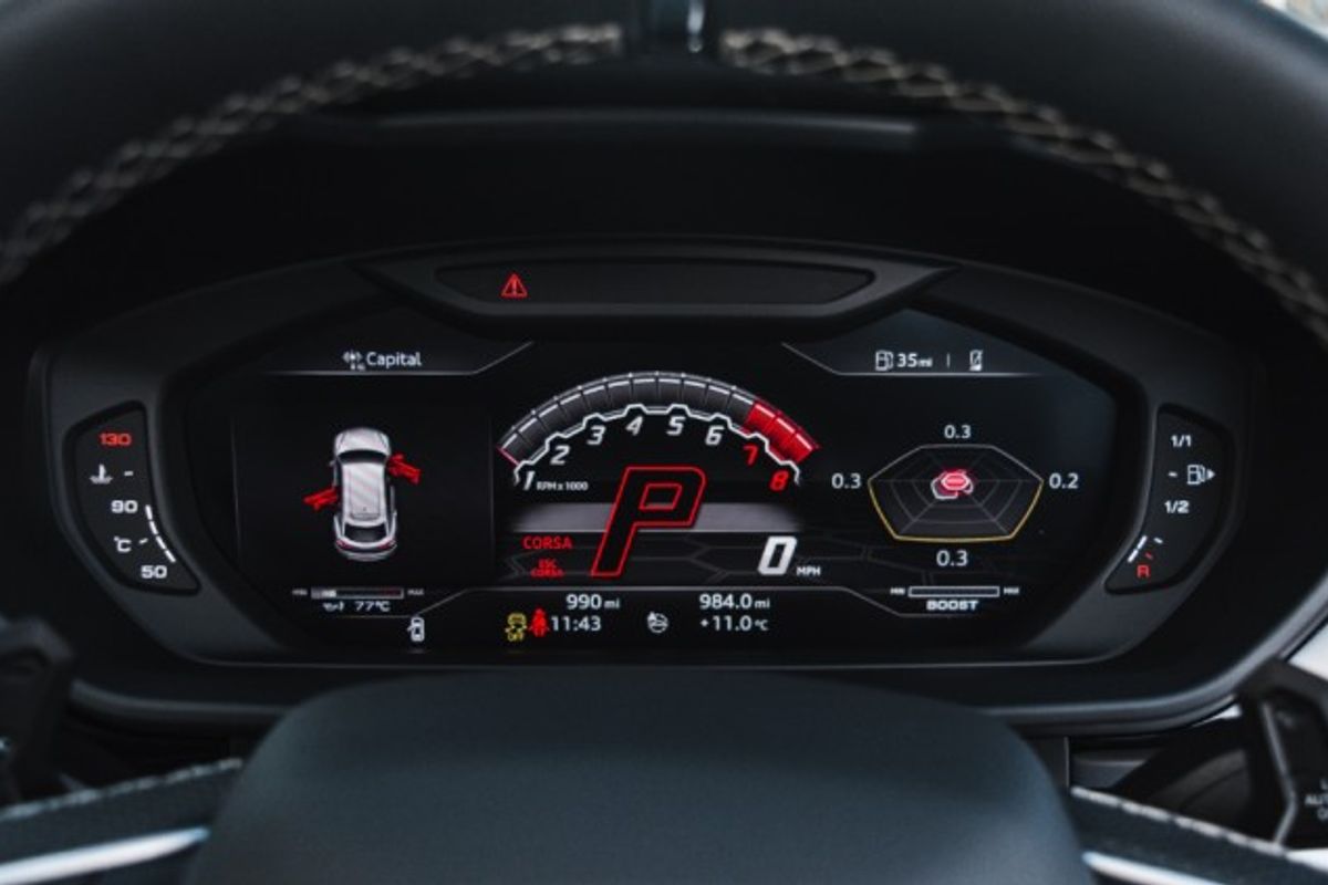 LAMBORGHINI URUS ESTATE 4.0 V8 5DR AUTOMATIC
