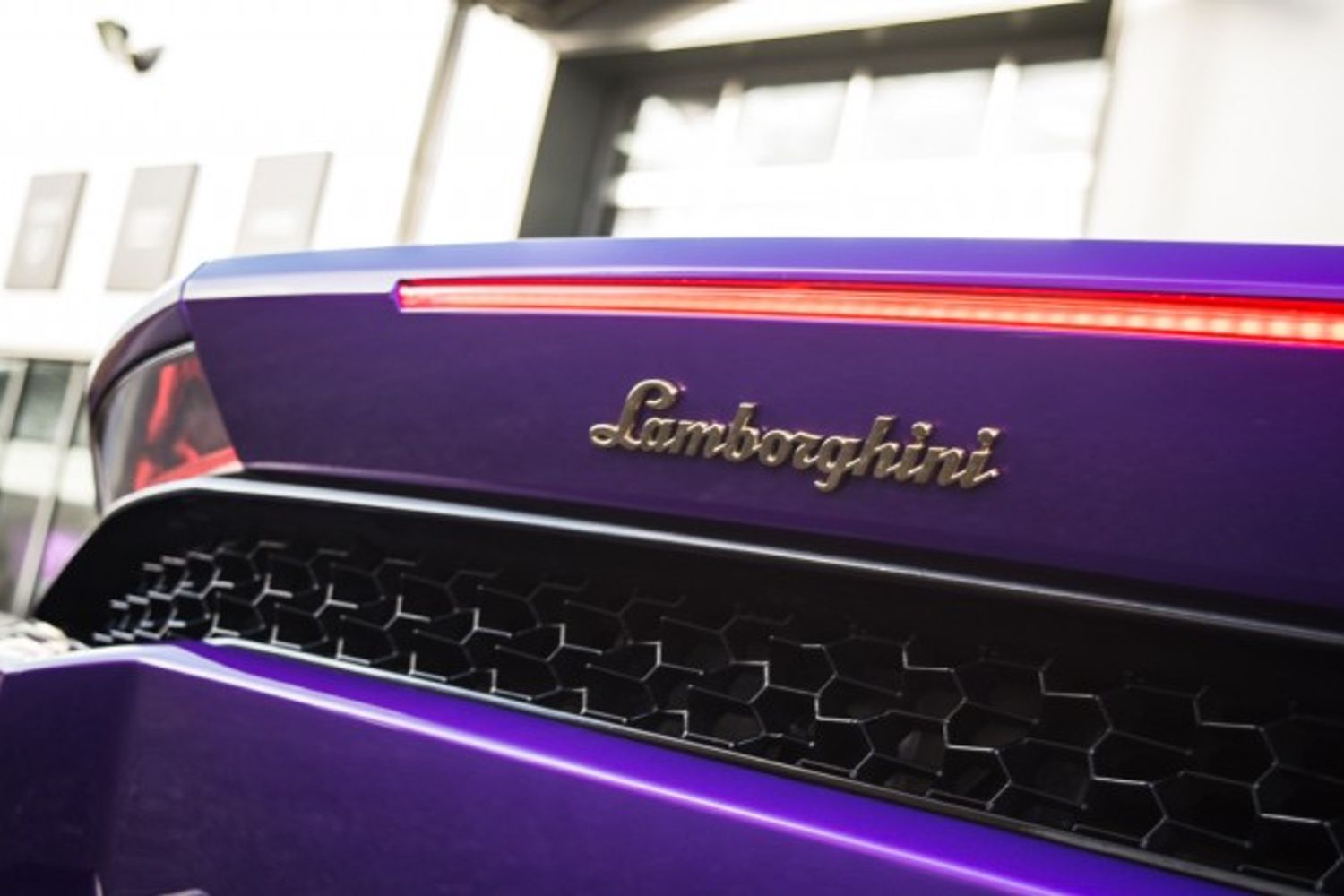 LAMBORGHINI HURACAN CONVERTIBLE 5.2 LP 610-4 SPYDER 2DR SEMI AUTOMATIC