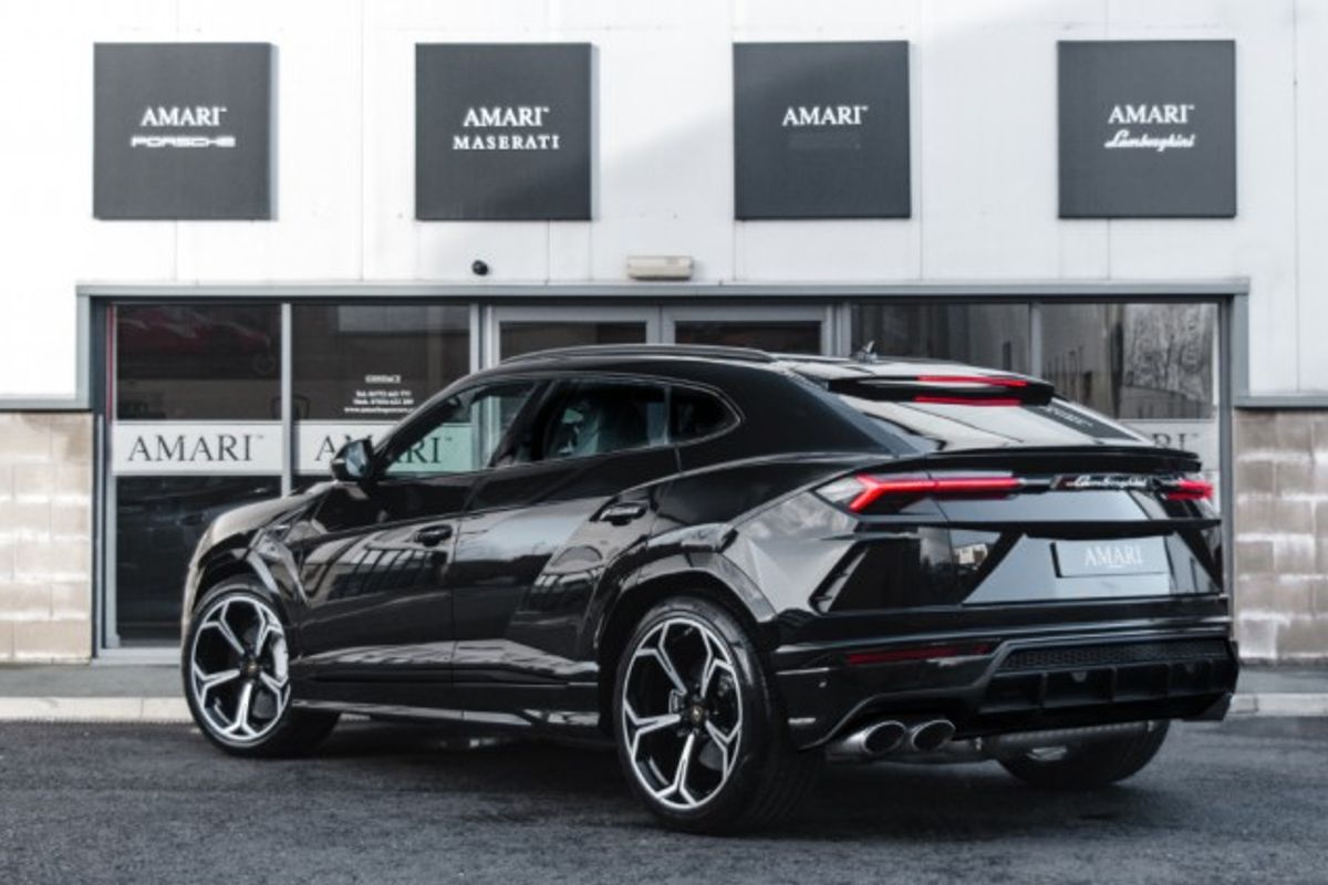 LAMBORGHINI URUS ESTATE 4.0 V8 5DR AUTOMATIC