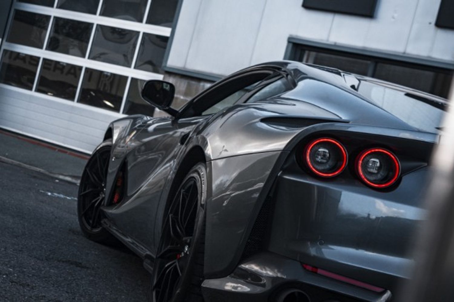FERRARI 812 SUPERFAST COUPE 6.5 BCE 2DR SEMI AUTOMATIC