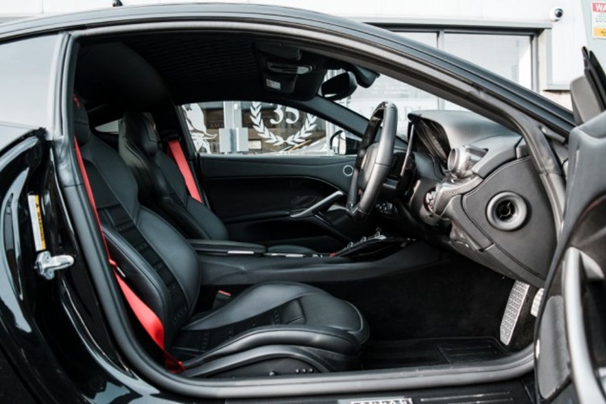 FERRARI F12 BERLINETTA COUPE 6.3 AB 2DR SEMI AUTOMATIC