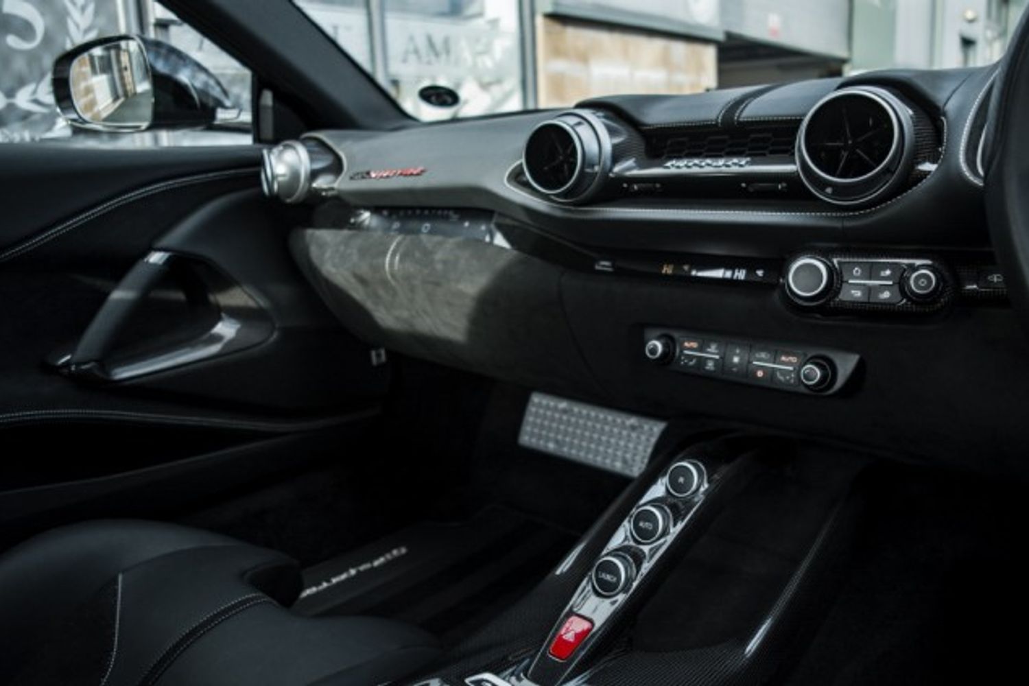 FERRARI 812 SUPERFAST COUPE 6.5 BCE 2DR SEMI AUTOMATIC