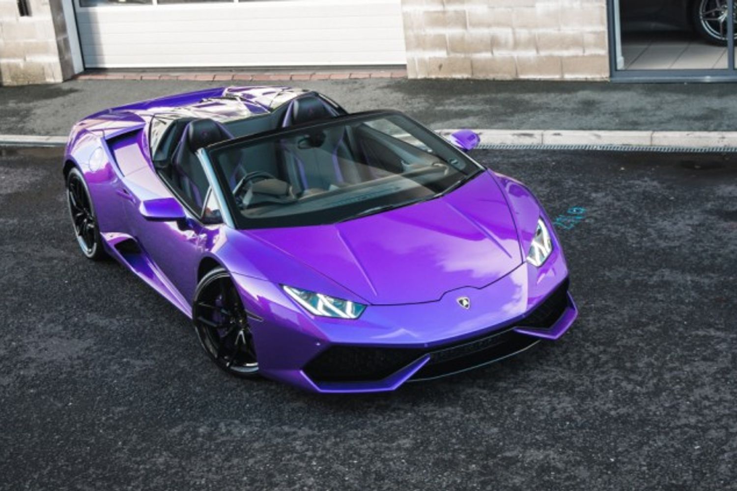 LAMBORGHINI HURACAN CONVERTIBLE 5.2 LP 610-4 SPYDER 2DR SEMI AUTOMATIC