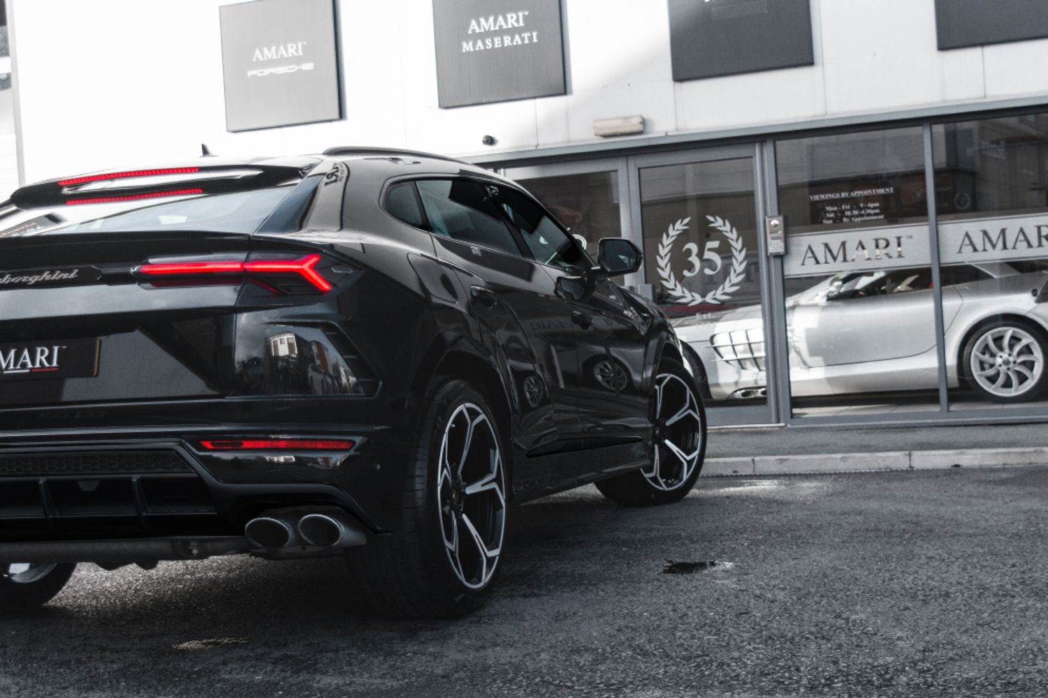 LAMBORGHINI URUS ESTATE 4.0 V8 5DR AUTOMATIC