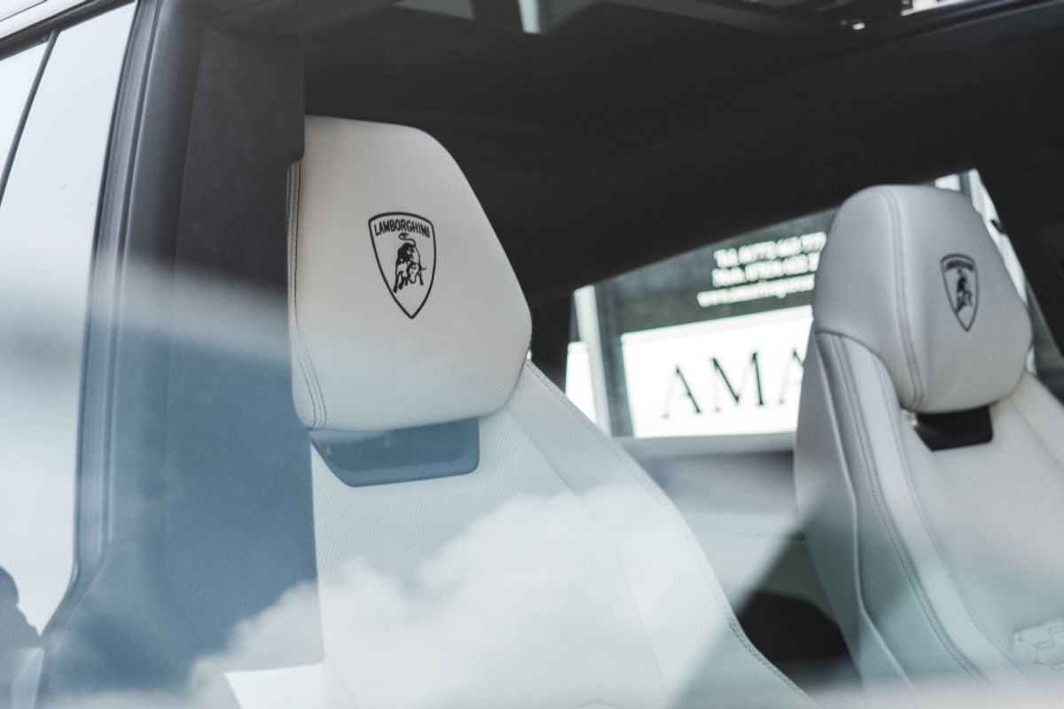 LAMBORGHINI URUS ESTATE 4.0 V8 5DR AUTOMATIC