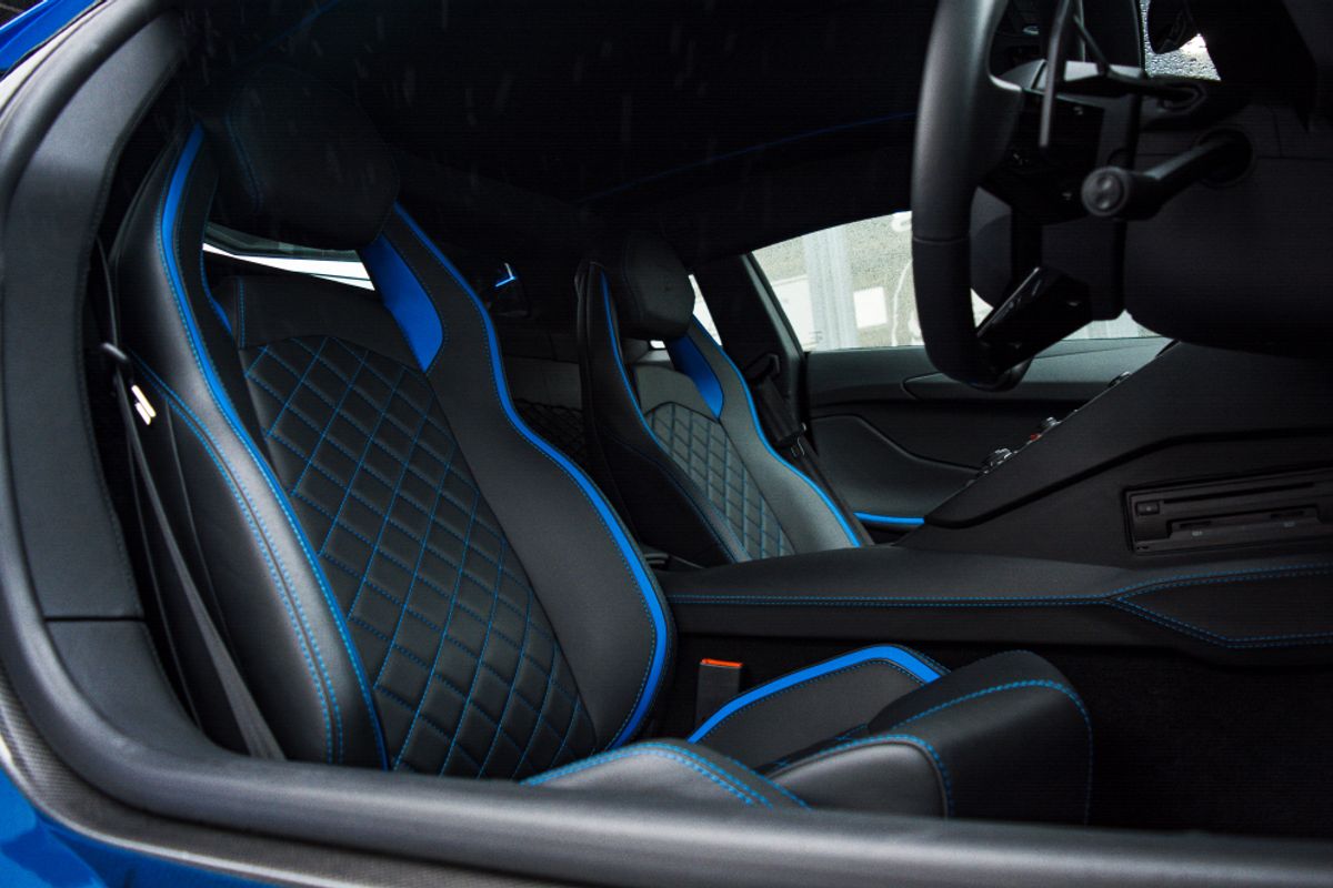 LAMBORGHINI AVENTADOR COUPE 6.5 LP 740-4 S 2DR SEMI AUTOMATIC