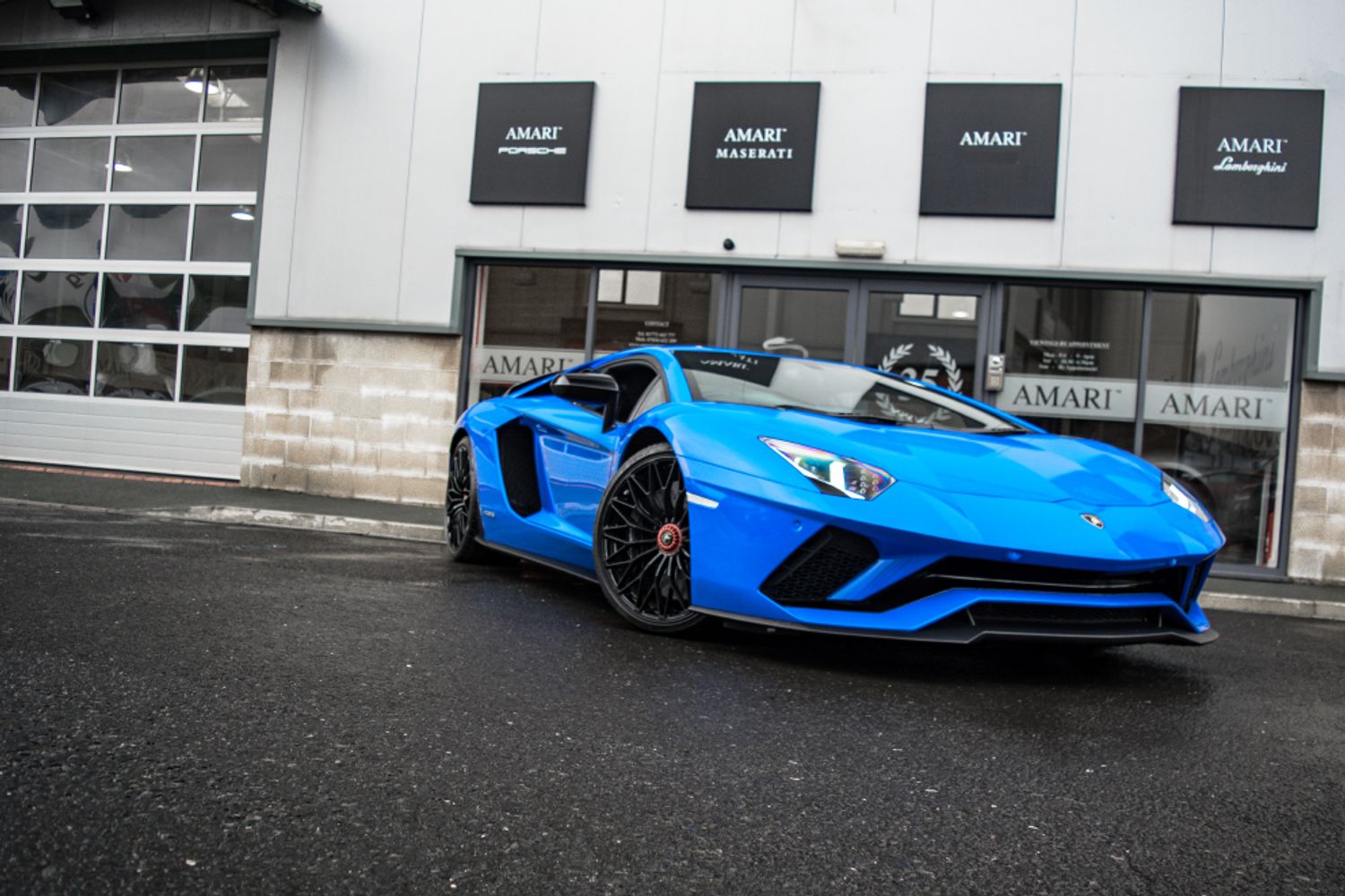 LAMBORGHINI AVENTADOR COUPE 6.5 LP 740-4 S 2DR SEMI AUTOMATIC