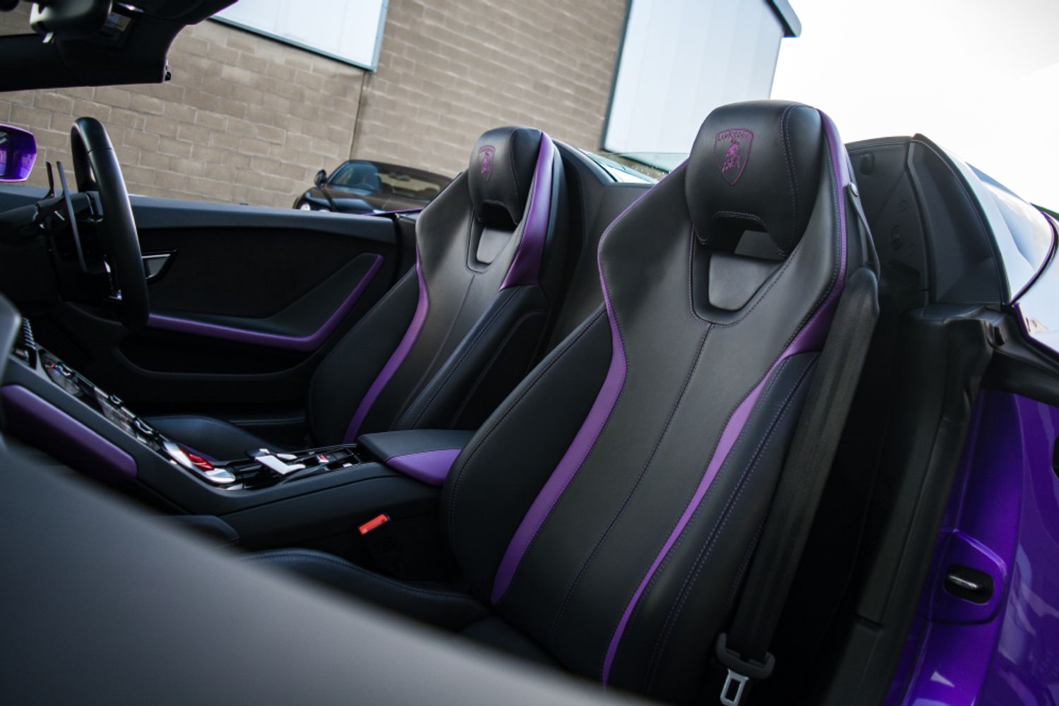LAMBORGHINI HURACAN CONVERTIBLE 5.2 LP 610-4 SPYDER 2DR SEMI AUTOMATIC