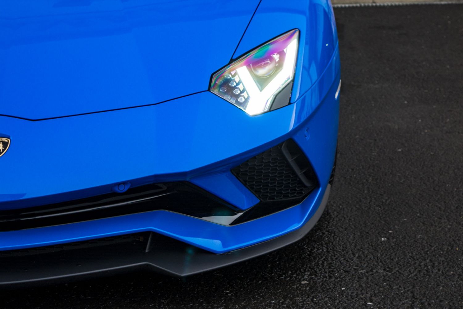 LAMBORGHINI AVENTADOR COUPE 6.5 LP 740-4 S 2DR SEMI AUTOMATIC
