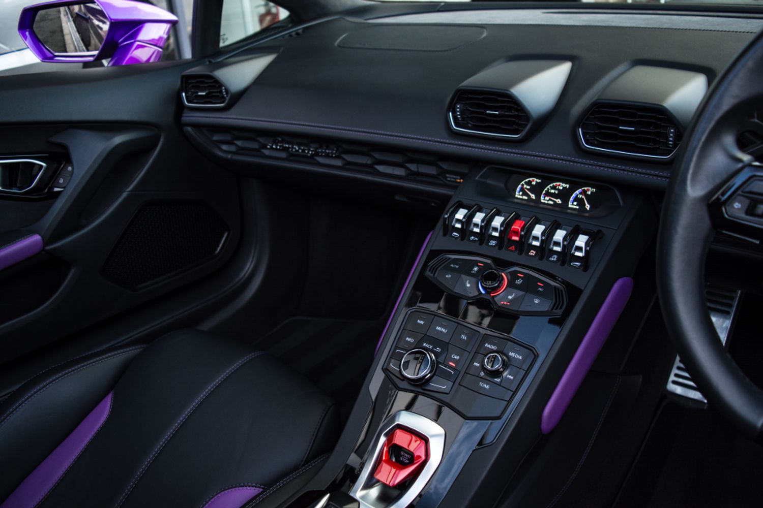 LAMBORGHINI HURACAN CONVERTIBLE 5.2 LP 610-4 SPYDER 2DR SEMI AUTOMATIC