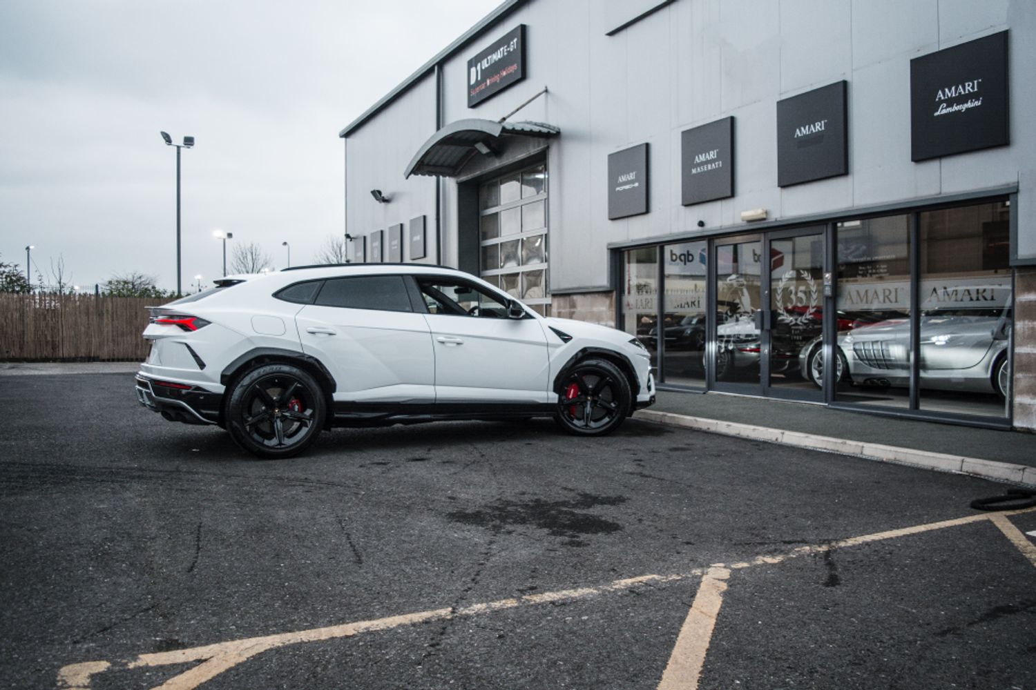 LAMBORGHINI URUS ESTATE 4.0 V8 5DR AUTOMATIC
