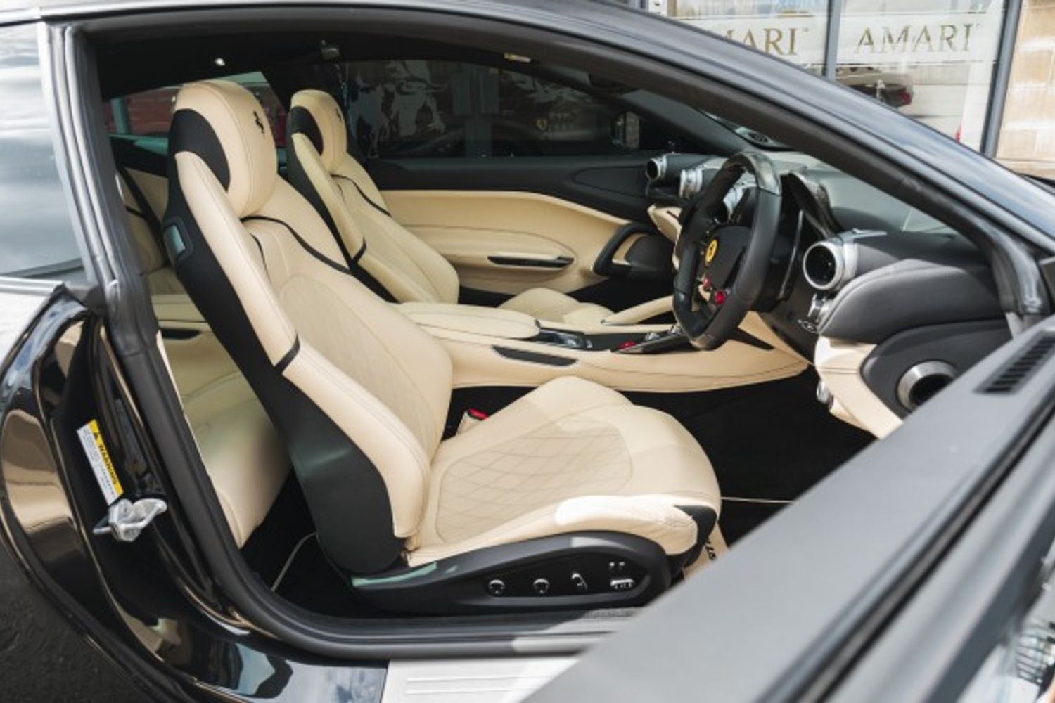 FERRARI GTC4 LUSSO T HATCHBACK 3.9 V8 3DR