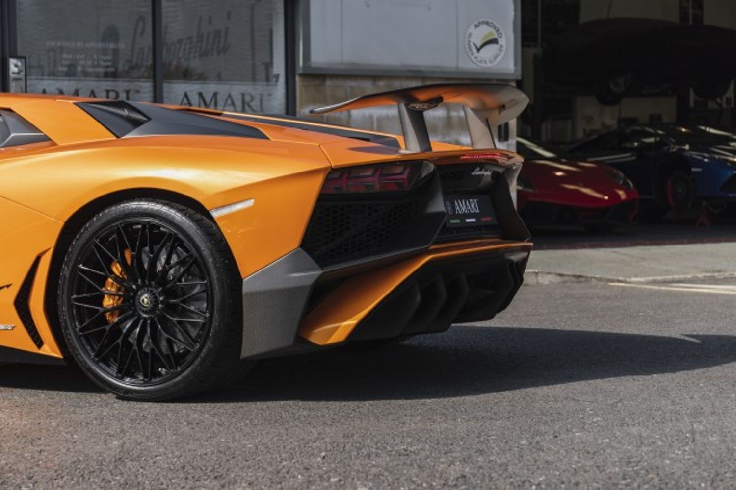 LAMBORGHINI AVENTADOR COUPE 6.5 LP 750-4 SUPERVELOCE 2DR SEMI AUTOMATIC