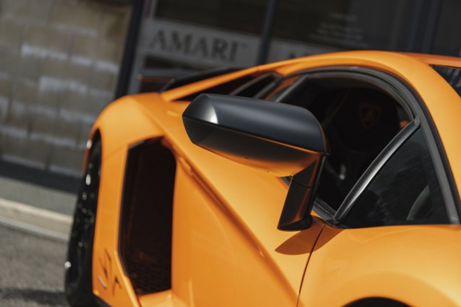 LAMBORGHINI AVENTADOR COUPE 6.5 LP 750-4 SUPERVELOCE 2DR SEMI AUTOMATIC