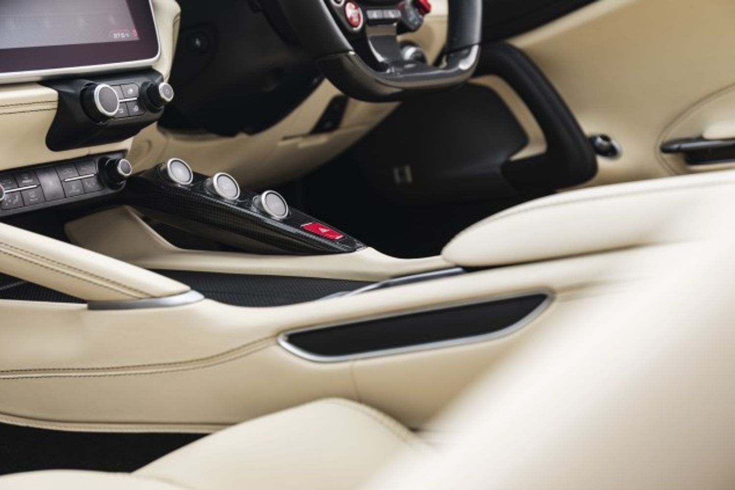 FERRARI GTC4 LUSSO T HATCHBACK 3.9 V8 3DR
