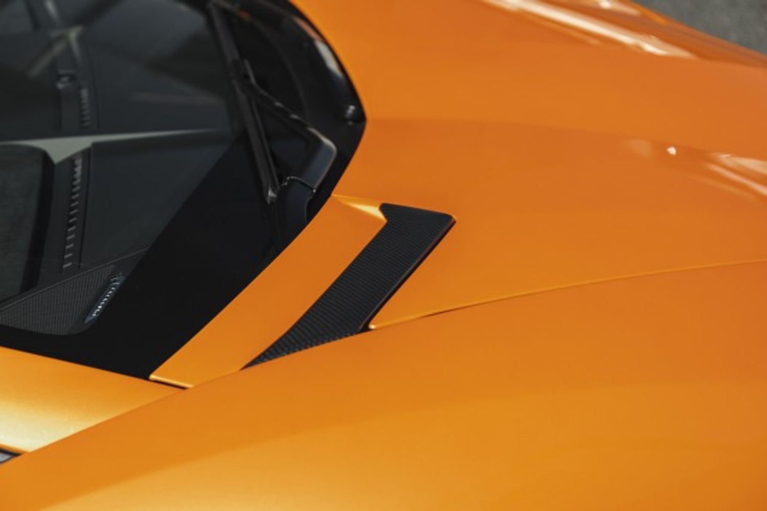 LAMBORGHINI AVENTADOR COUPE 6.5 LP 750-4 SUPERVELOCE 2DR SEMI AUTOMATIC