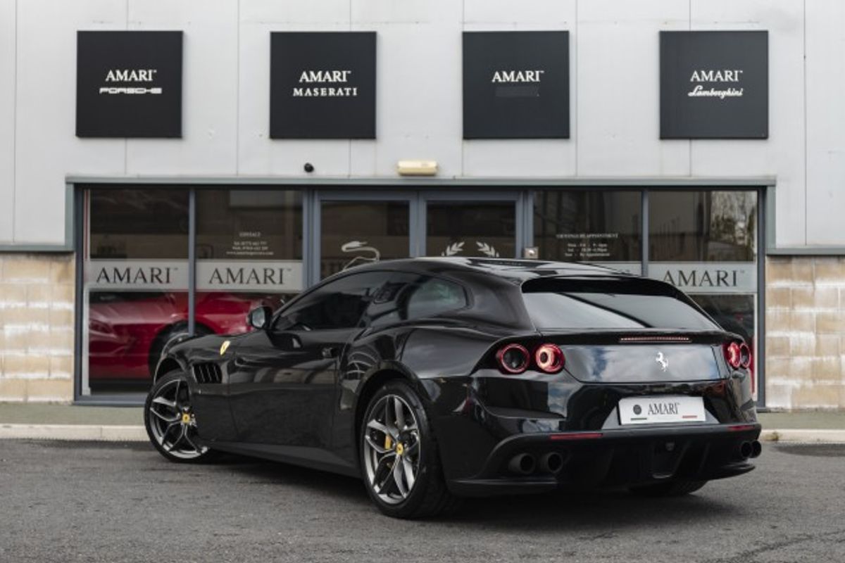 FERRARI GTC4 LUSSO T HATCHBACK 3.9 V8 3DR