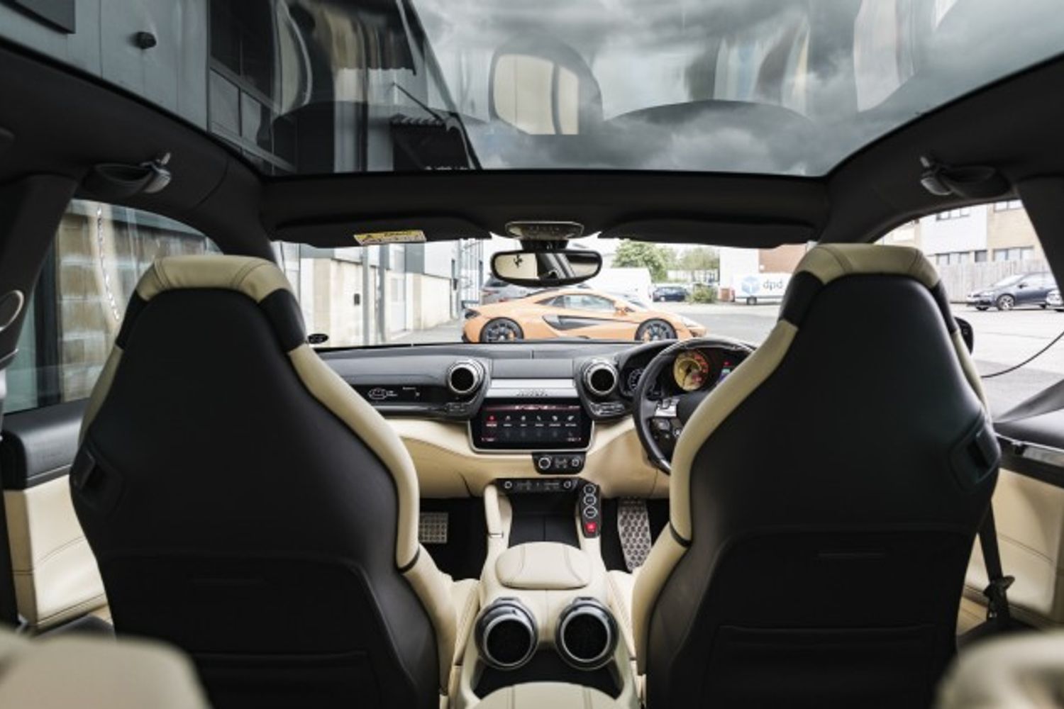 FERRARI GTC4 LUSSO T HATCHBACK 3.9 V8 3DR
