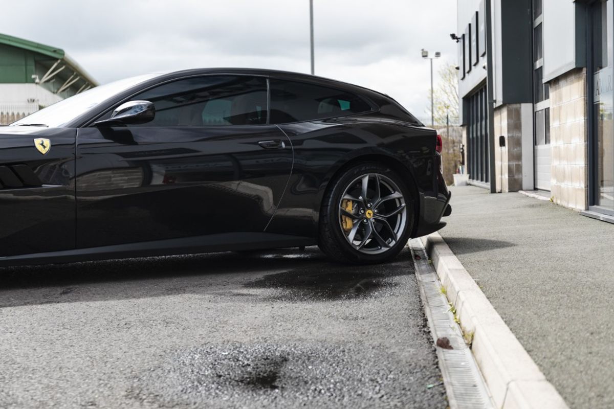 FERRARI GTC4 LUSSO T HATCHBACK 3.9 V8 3DR