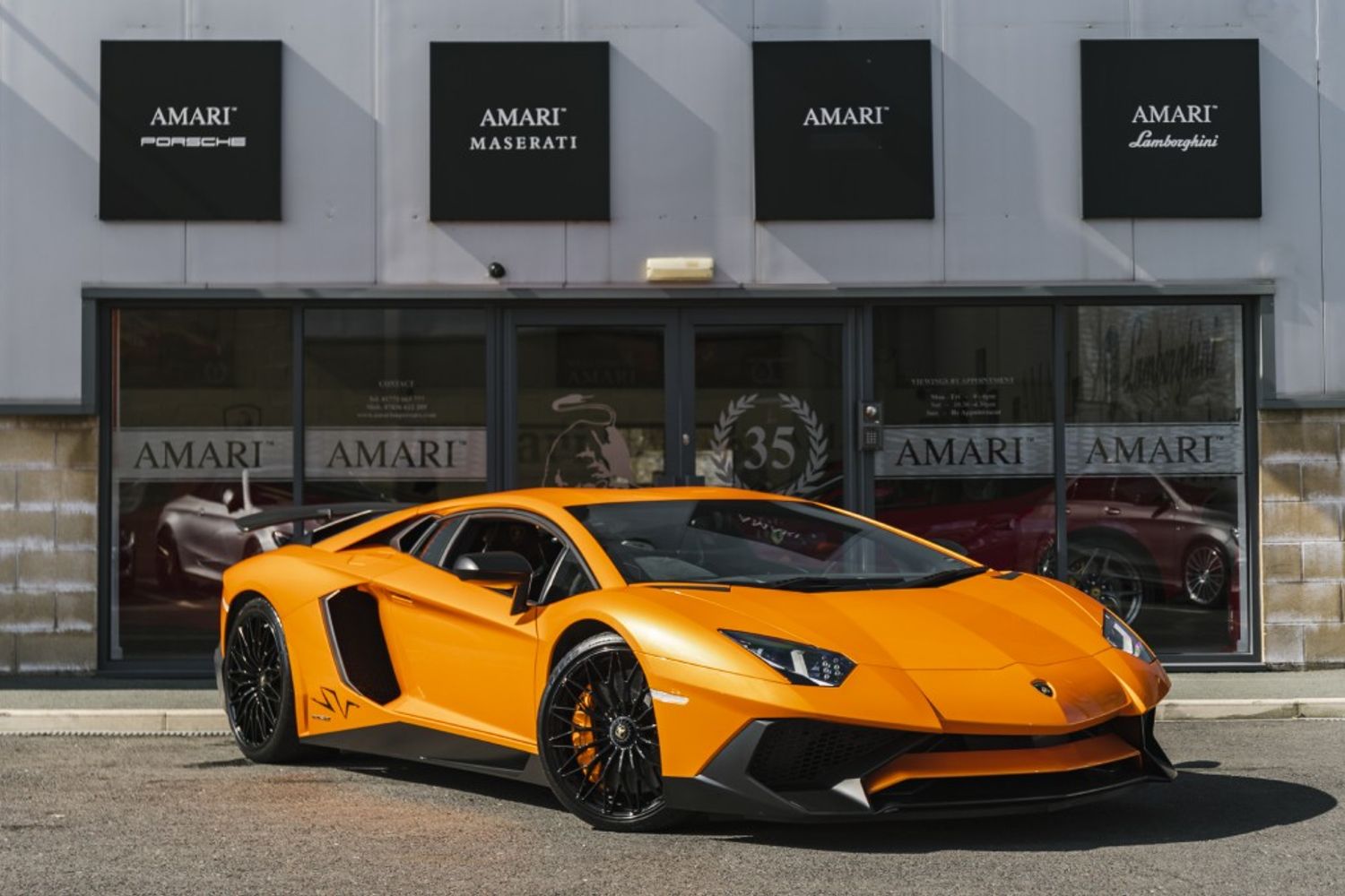 LAMBORGHINI AVENTADOR COUPE 6.5 LP 750-4 SUPERVELOCE 2DR SEMI AUTOMATIC