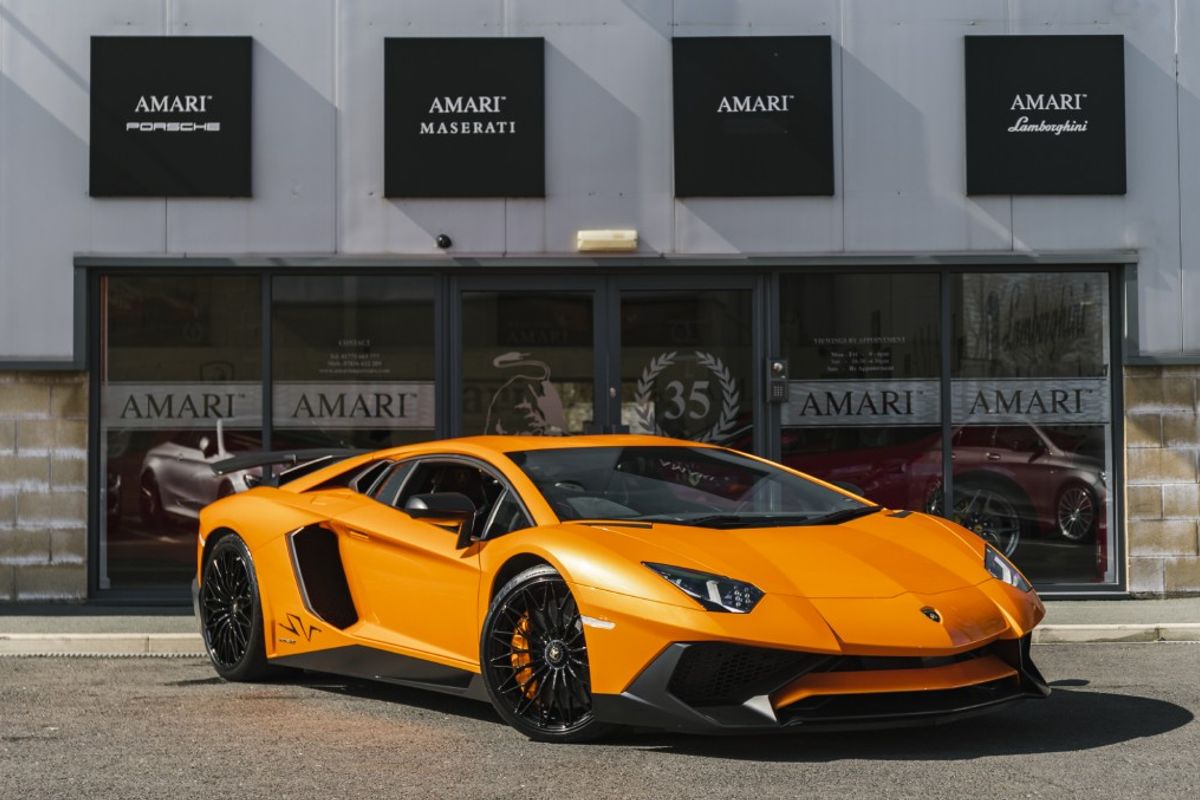 LAMBORGHINI AVENTADOR COUPE 6.5 LP 750-4 SUPERVELOCE 2DR SEMI AUTOMATIC
