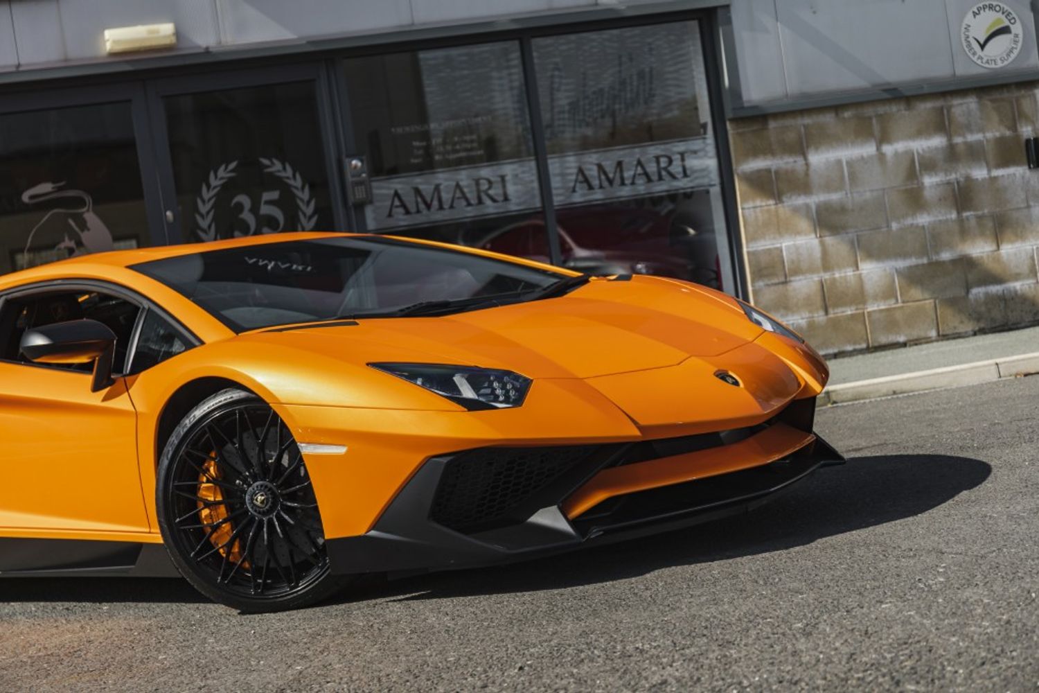 LAMBORGHINI AVENTADOR COUPE 6.5 LP 750-4 SUPERVELOCE 2DR SEMI AUTOMATIC