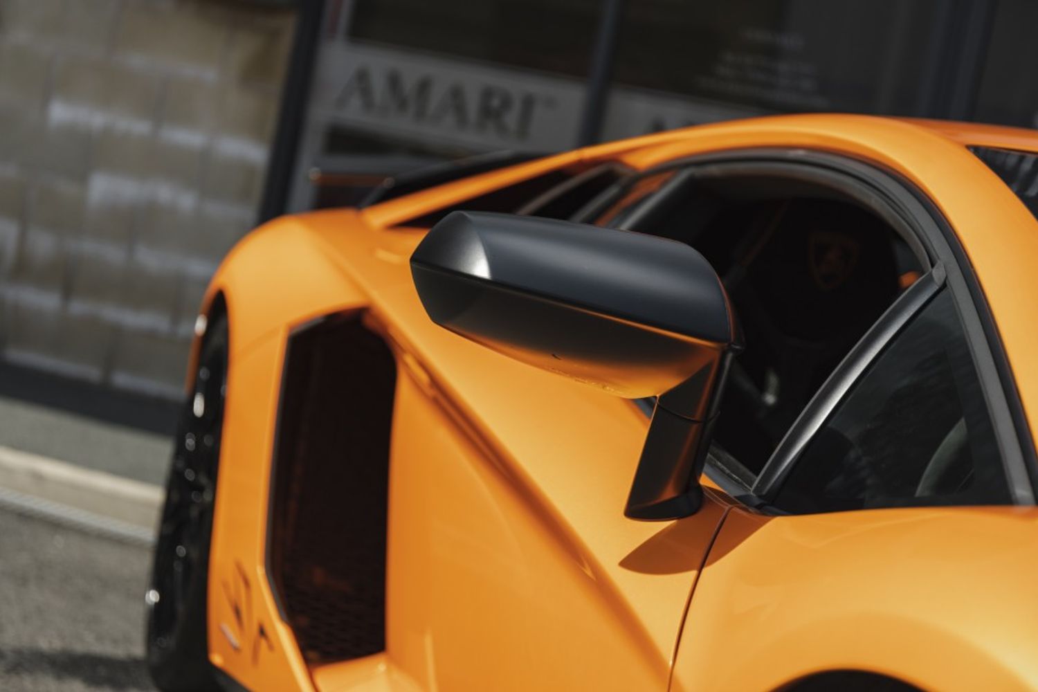 LAMBORGHINI AVENTADOR COUPE 6.5 LP 750-4 SUPERVELOCE 2DR SEMI AUTOMATIC